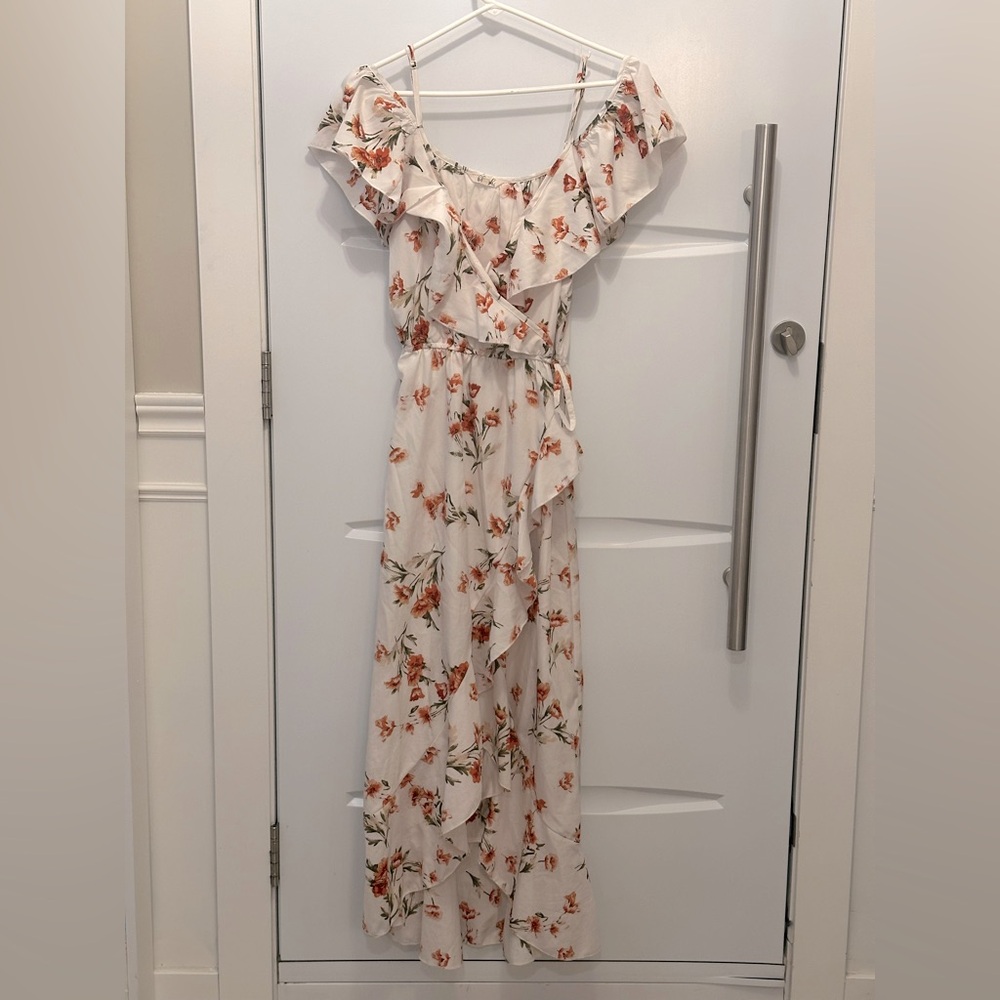 Floral ruffle Maxi Dress with Spaghetti Straps and cold shoulder